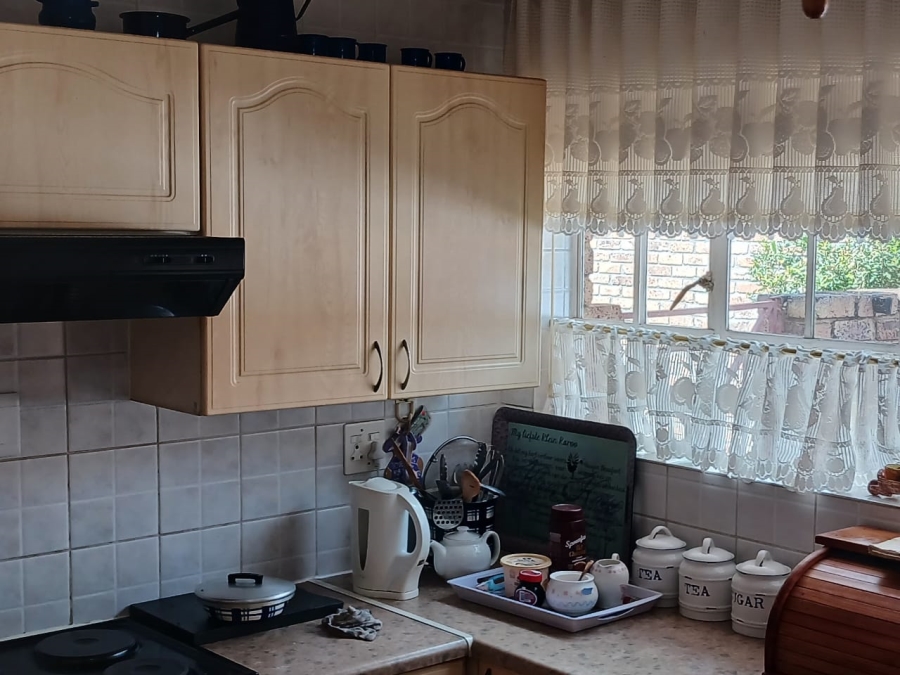 3 Bedroom Property for Sale in Safari Gardens North West